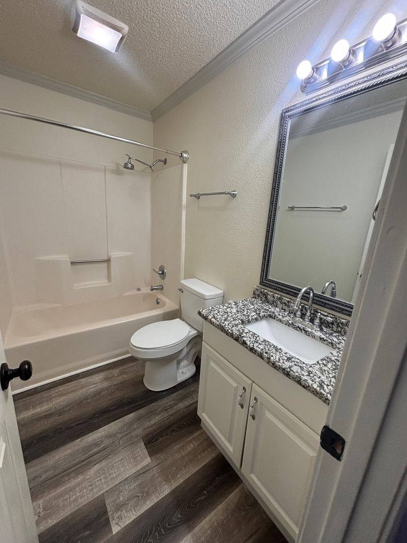 Apartment for rent at 3121 E12th St, Joplin, MO 64801