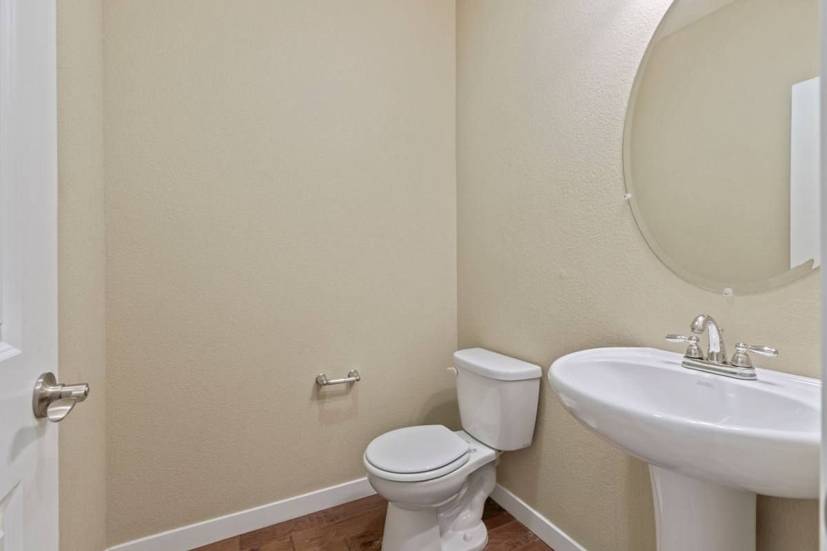 House for rent at 20833 Grapevine Dr, Patterson, CA 95363