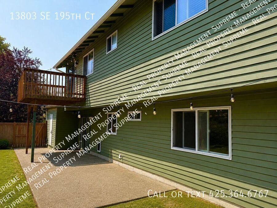 House for rent at 13803 SE 195th Court, Renton, WA 98058
