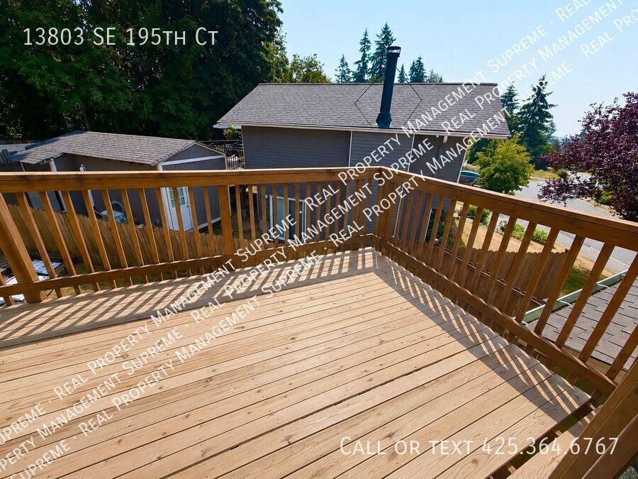 House for rent at 13803 SE 195th Court, Renton, WA 98058