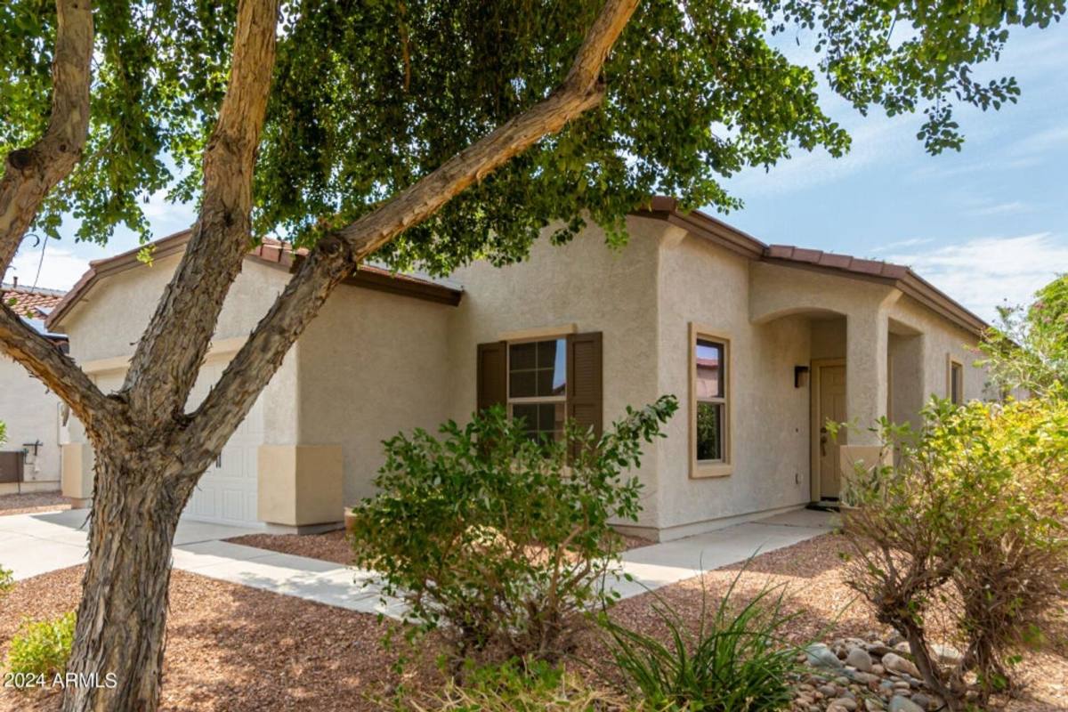 House for rent at 10847 W Avenida Del Rey, Peoria, AZ 85383
