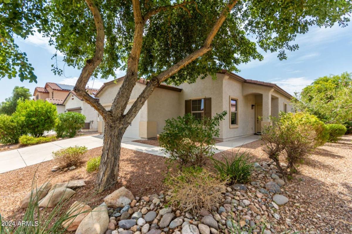 House for rent at 10847 W Avenida Del Rey, Peoria, AZ 85383