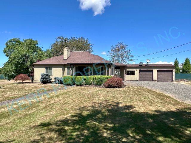 32803 SE Carpenter Lane, Gresham, OR 97080 - House for Rent