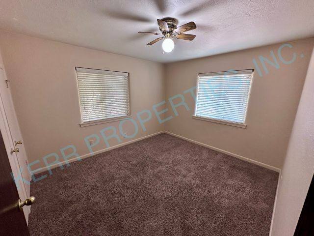 32803 SE Carpenter Lane, Gresham, OR 97080 - House for Rent - Image 8