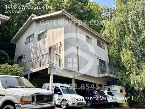 Condo for rent at 1408 SW Custer Dr, Portland, OR 97219