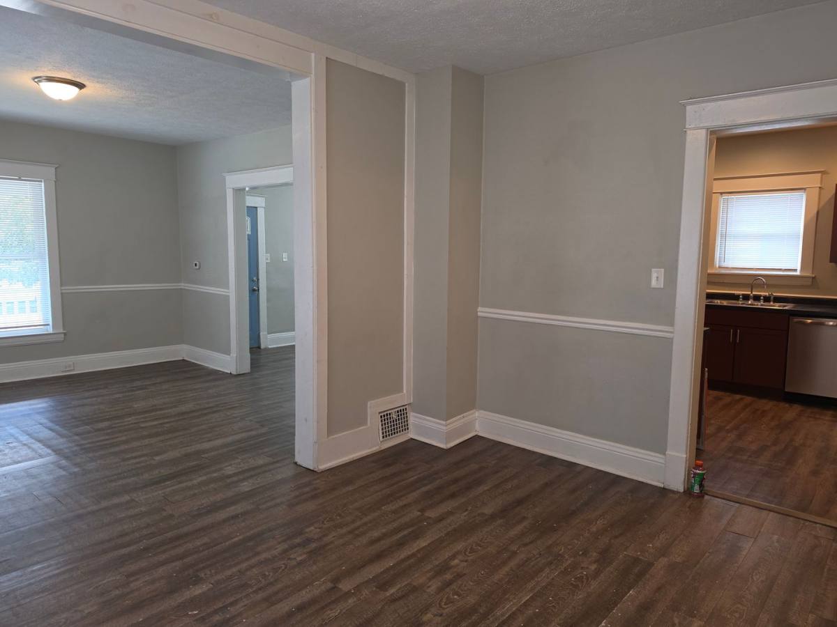 House for rent at 905 E Washington St, South Bend, IN 46617