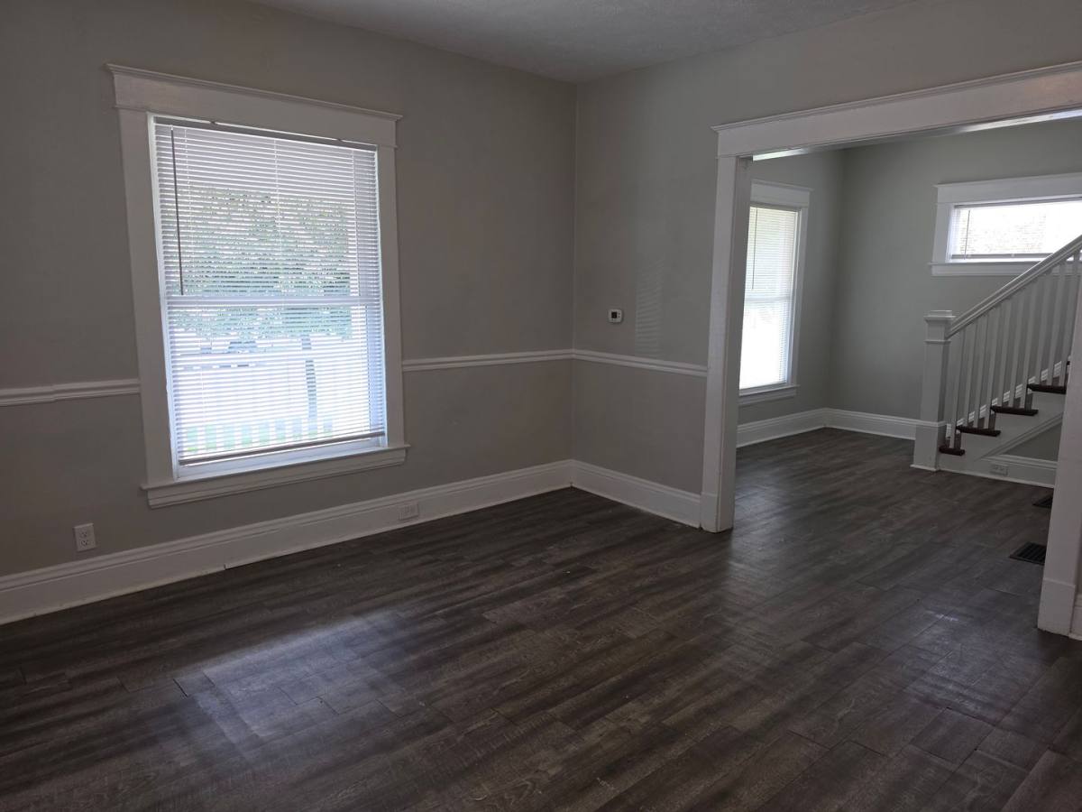 House for rent at 905 E Washington St, South Bend, IN 46617