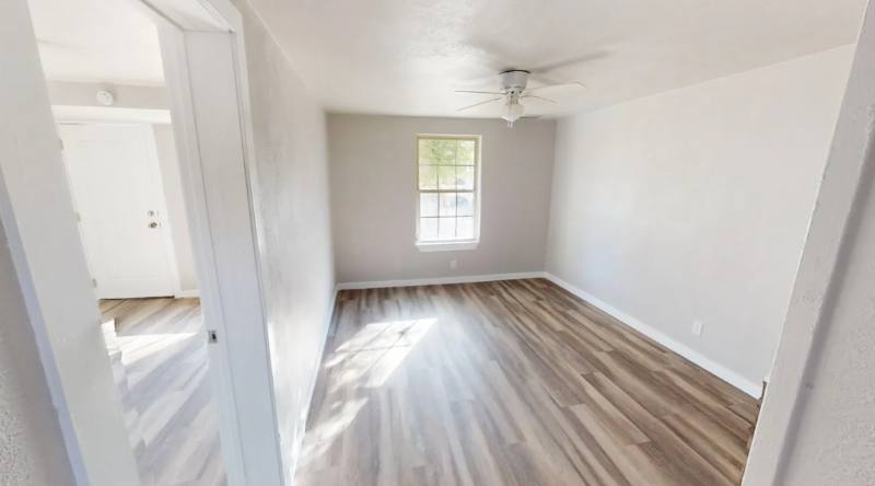 House for rent at 1109 1 2 W Beech Ave, Duncan, OK 73533