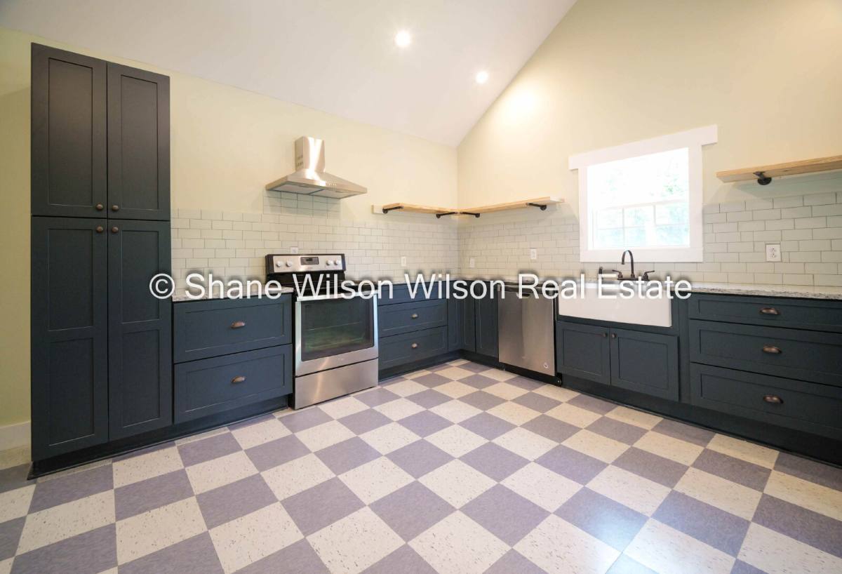 House for rent at 799 Reed Pond Rd NW, Dalton, GA 30720