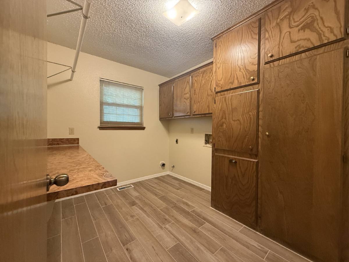 House for rent at 7530 E 78th St, Tulsa, OK 74133