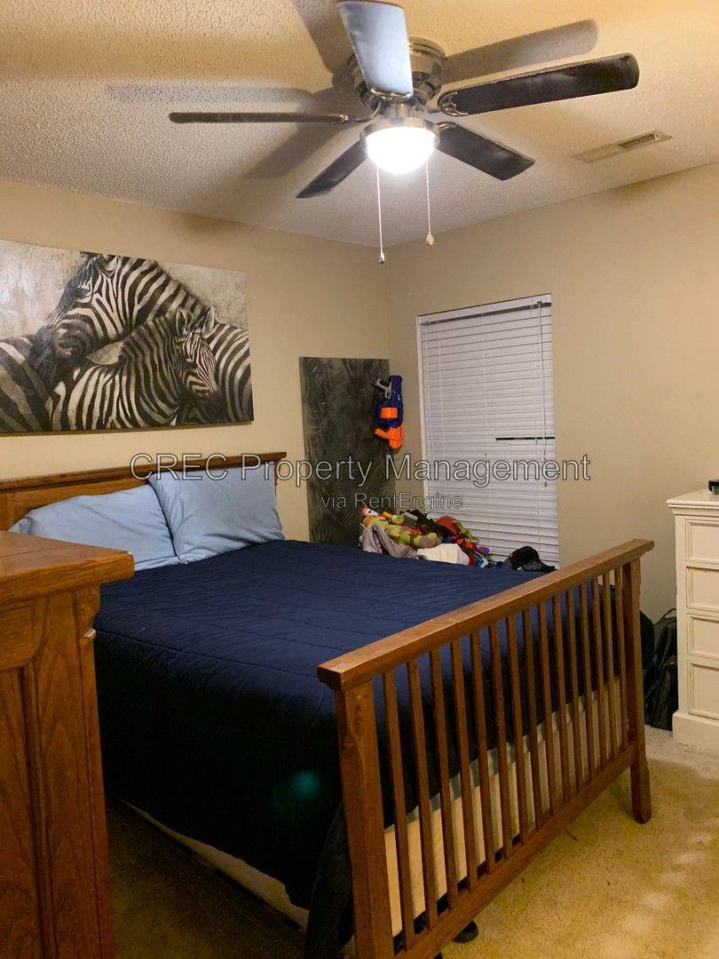 House for rent at 5024 Holdsworth Dr, Summerville, SC 29485