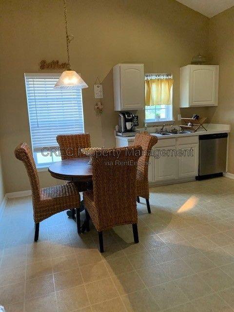 House for rent at 5024 Holdsworth Dr, Summerville, SC 29485