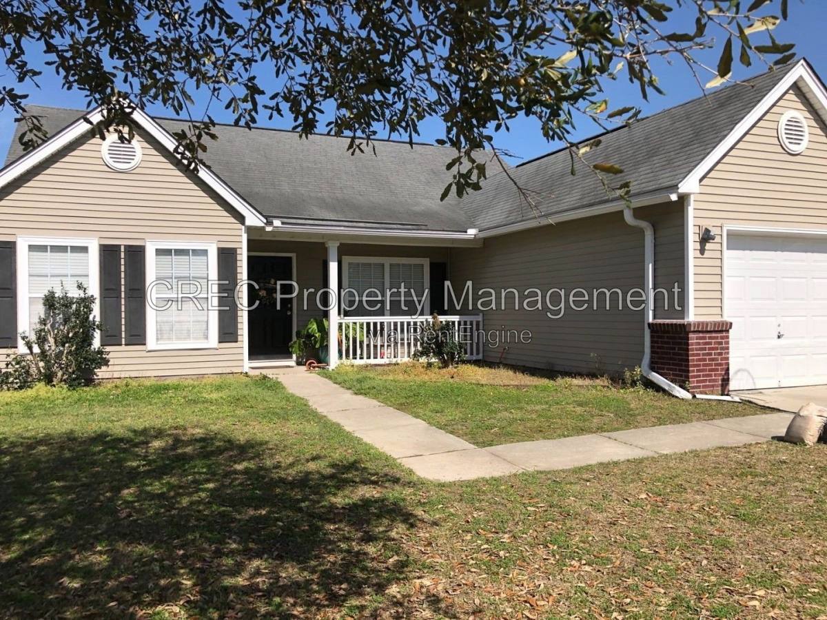 House for rent at 5024 Holdsworth Dr, Summerville, SC 29485