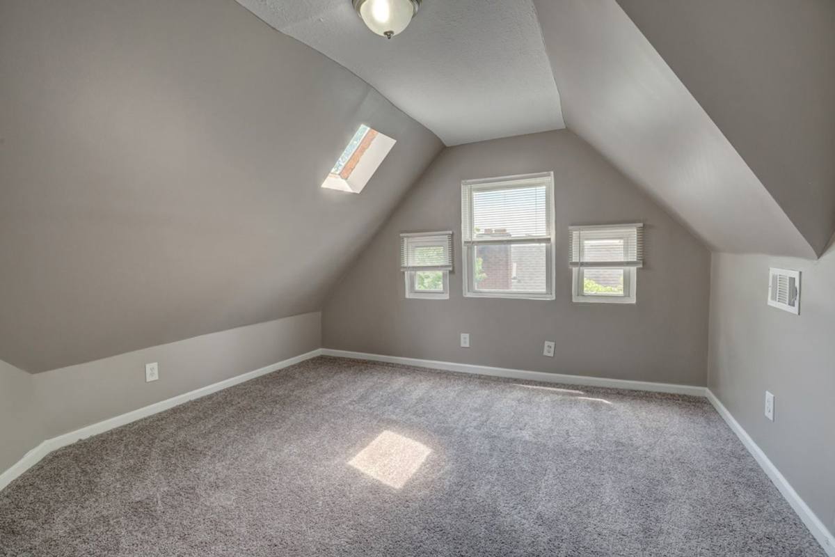 Apartment for rent at 1214 Iliff Ave #2, Cincinnati, OH 45205
