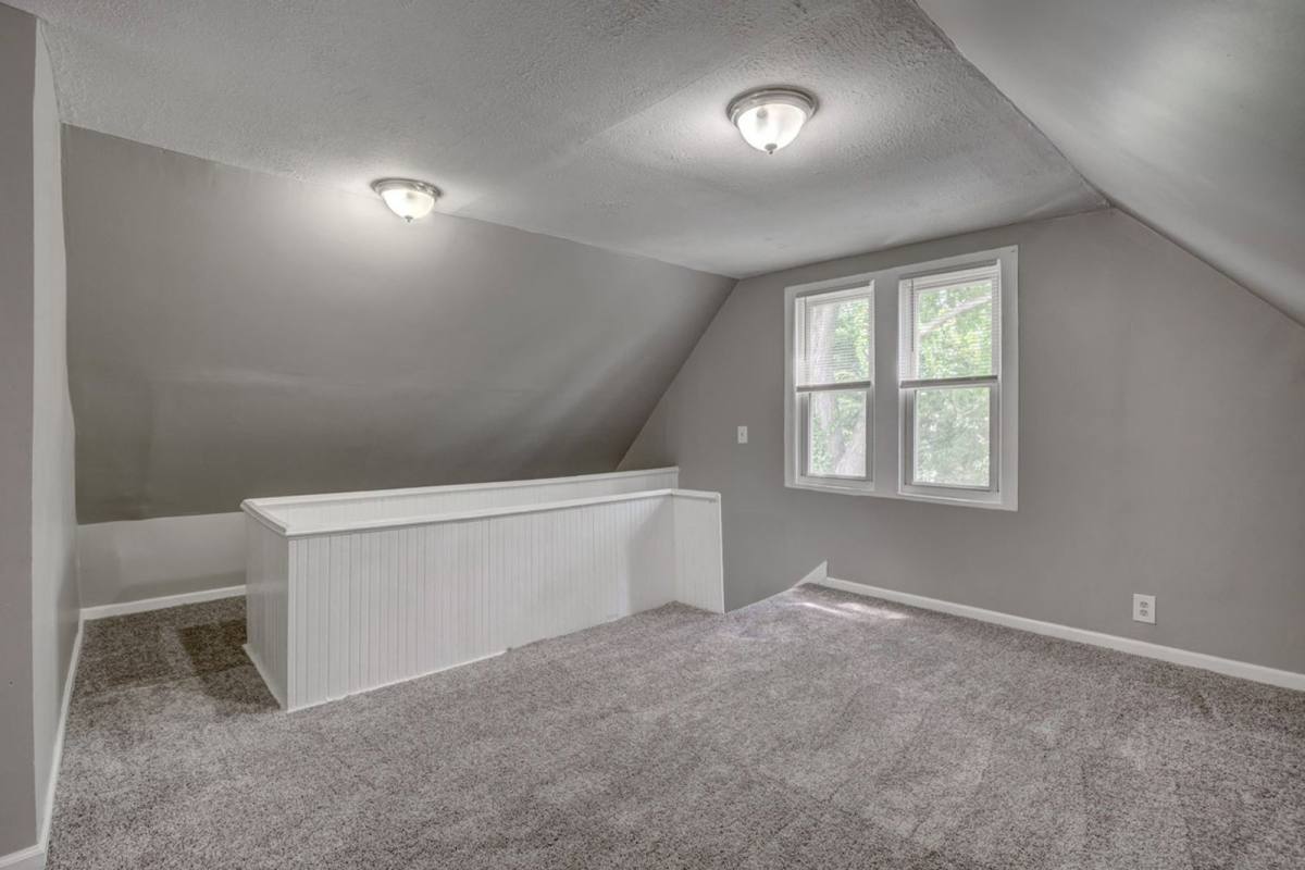 Apartment for rent at 1214 Iliff Ave #2, Cincinnati, OH 45205