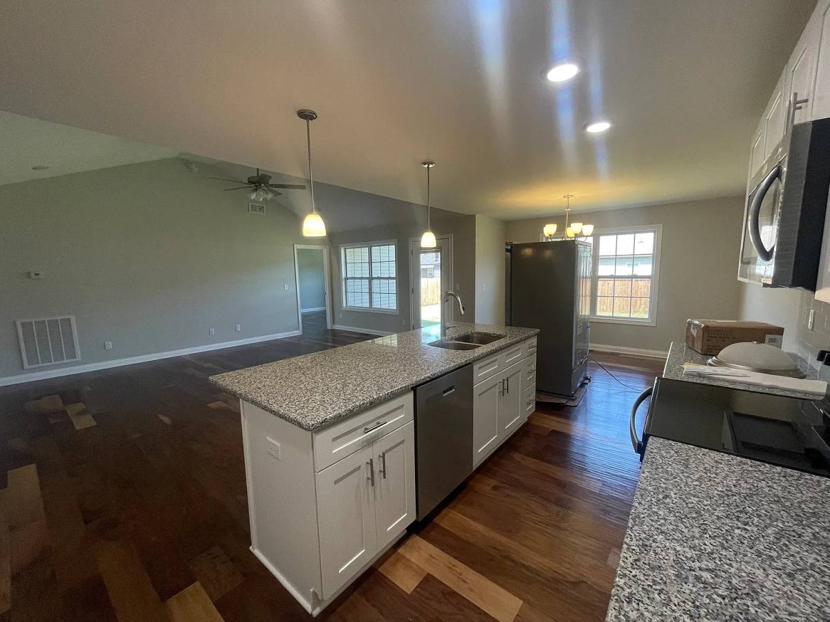House for rent at 2027 Spring Lakes Circle, Bowling Green, KY 42104