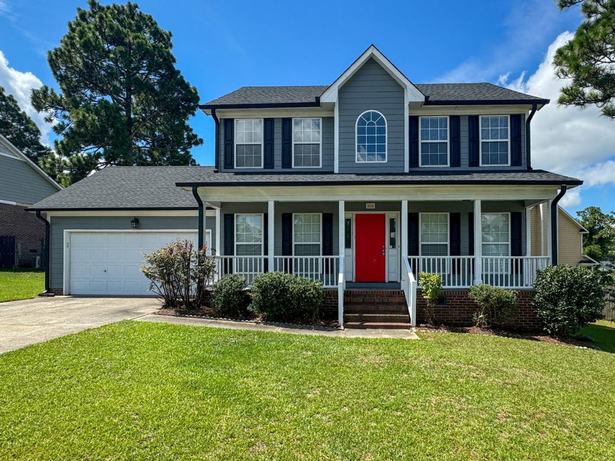 House for rent at 800 Connaly Dr, Hope Mills, NC 28348