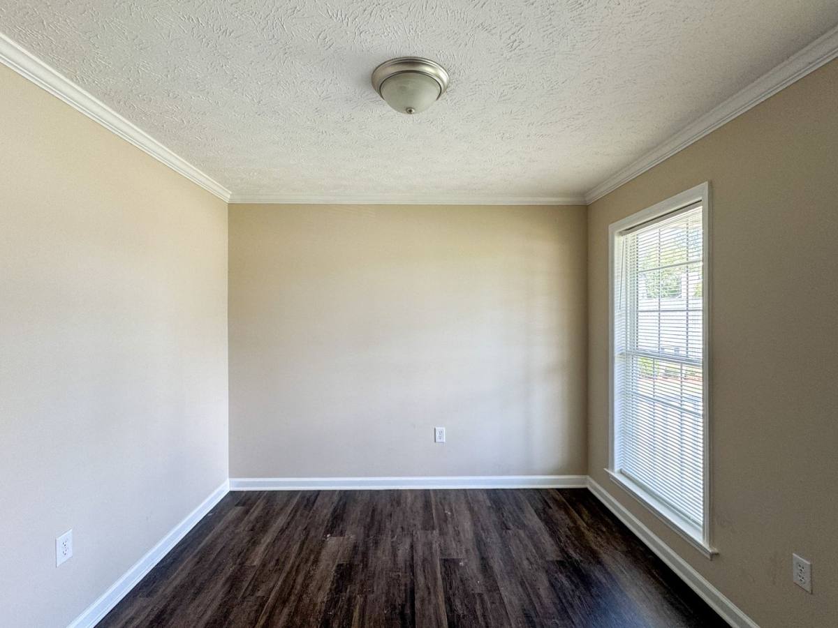 House for rent at 800 Connaly Dr, Hope Mills, NC 28348