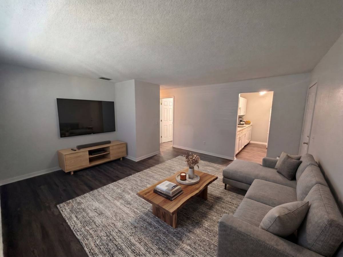 Apartment for rent at 3726 Cleveland Heights Blvd, Lakeland, FL 33803