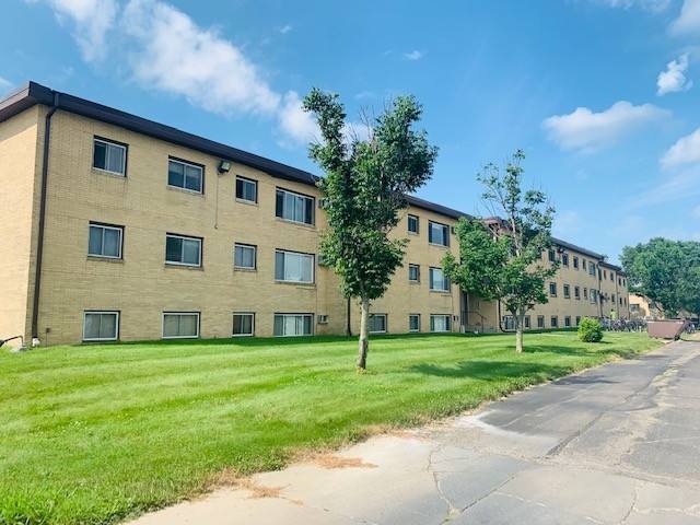 Apartment for rent at 1014 22nd Ave, Brookings, SD 57006