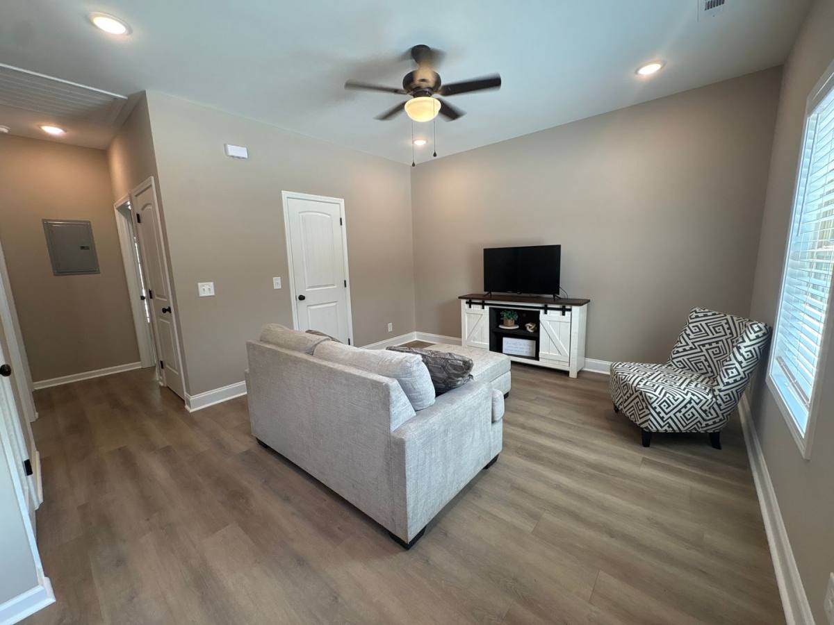 Apartment for rent at 513 W End Circle, Manchester, TN 37355