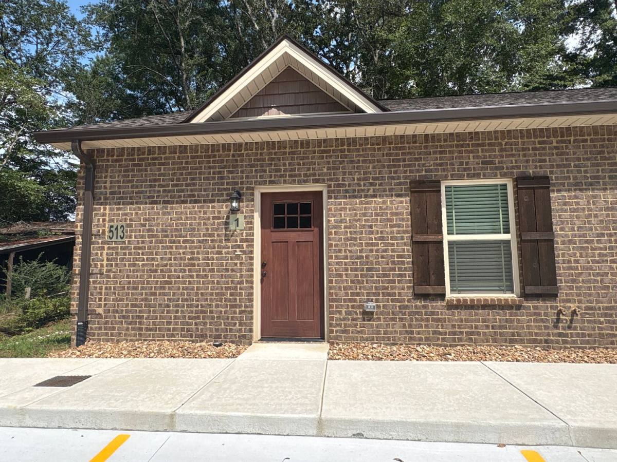 Apartment for rent at 513 W End Circle, Manchester, TN 37355