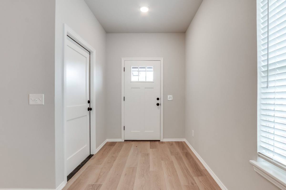 Apartment for rent at 13517 & 13521 Calli Court, Piedmont, OK 73078