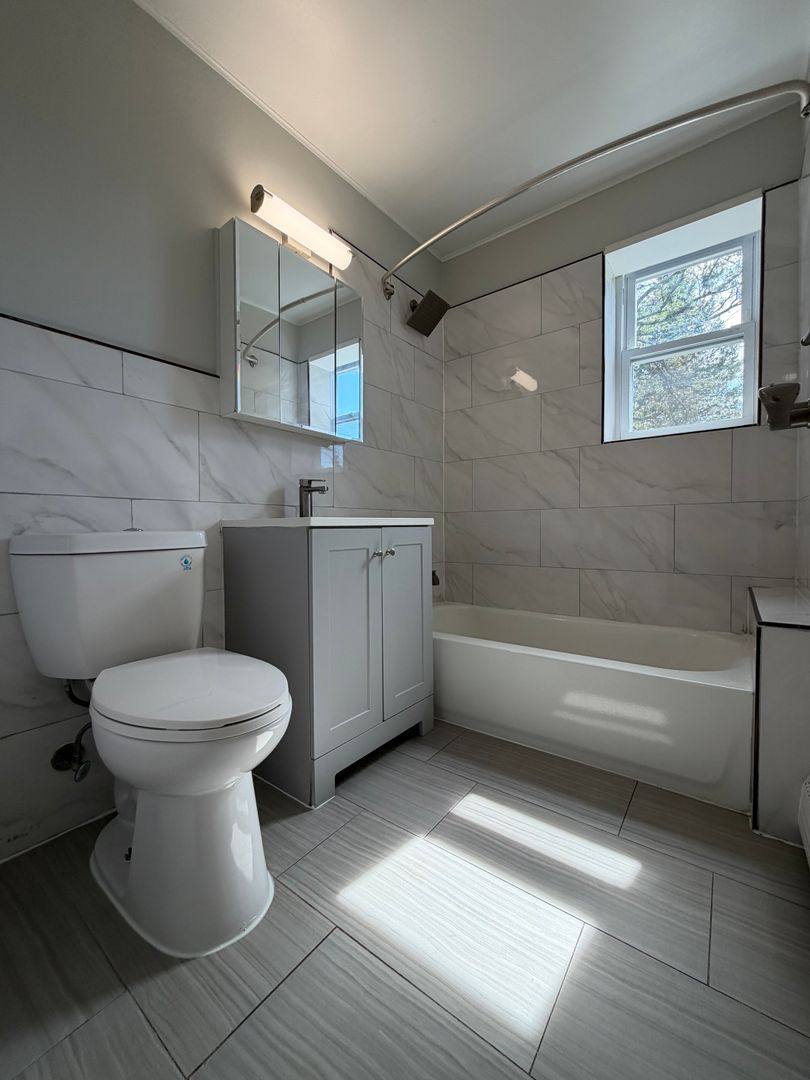 Apartment for rent at 122-138 E 7th St, Plainfield, NJ 07060