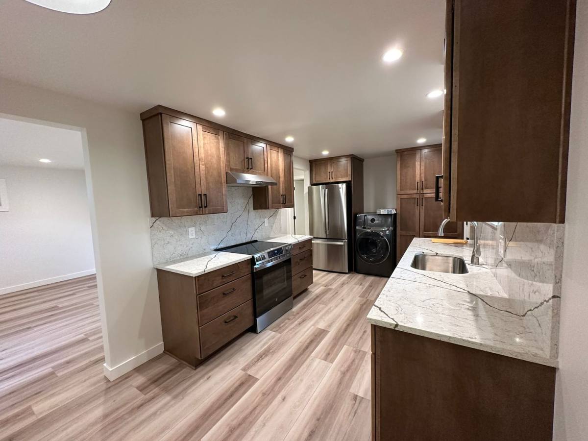 House for rent at 1019 Wilson St, Hood River, OR 97031