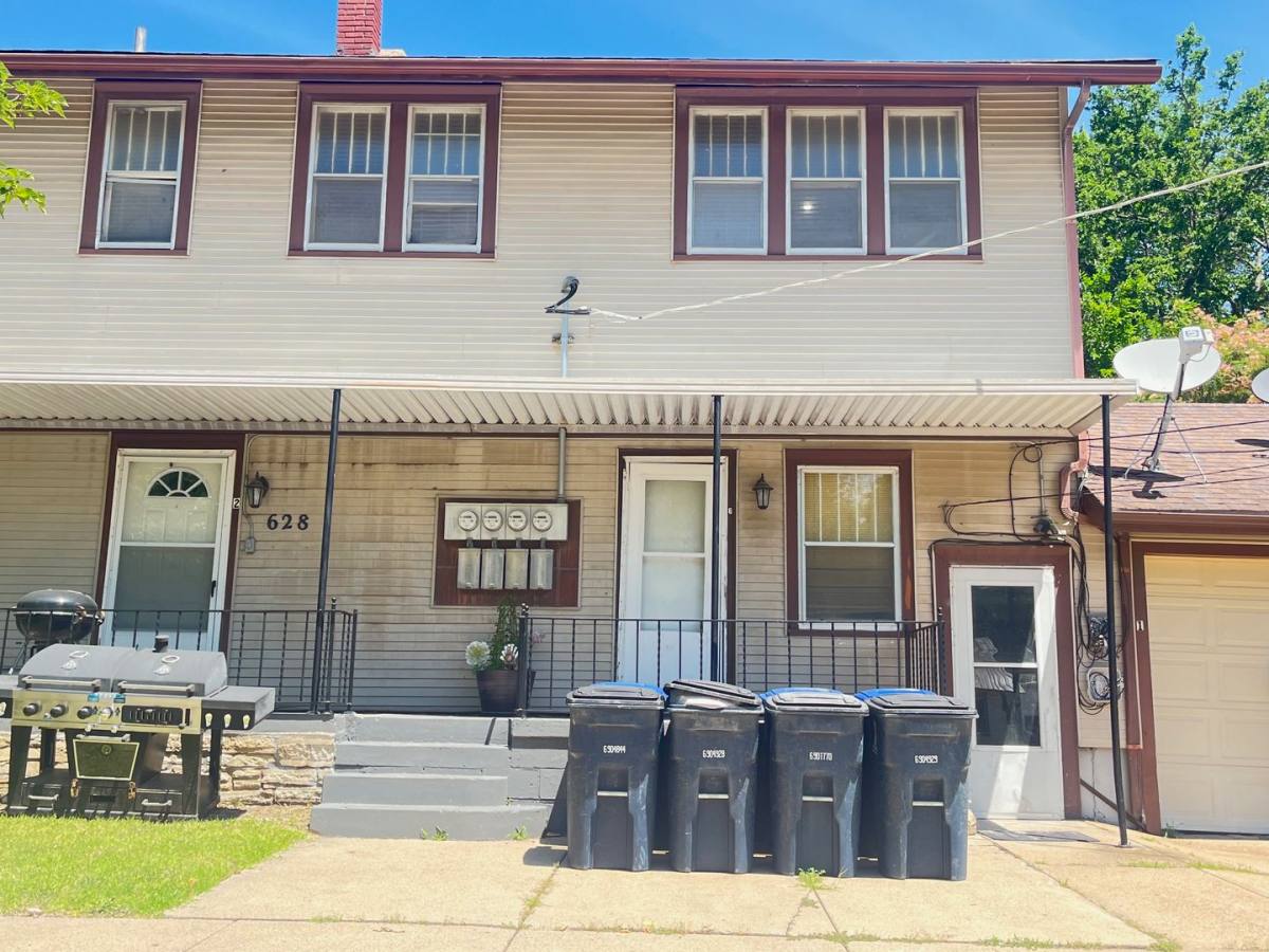 Townhouse for rent at 628 W Locust, El Dorado, KS 67042