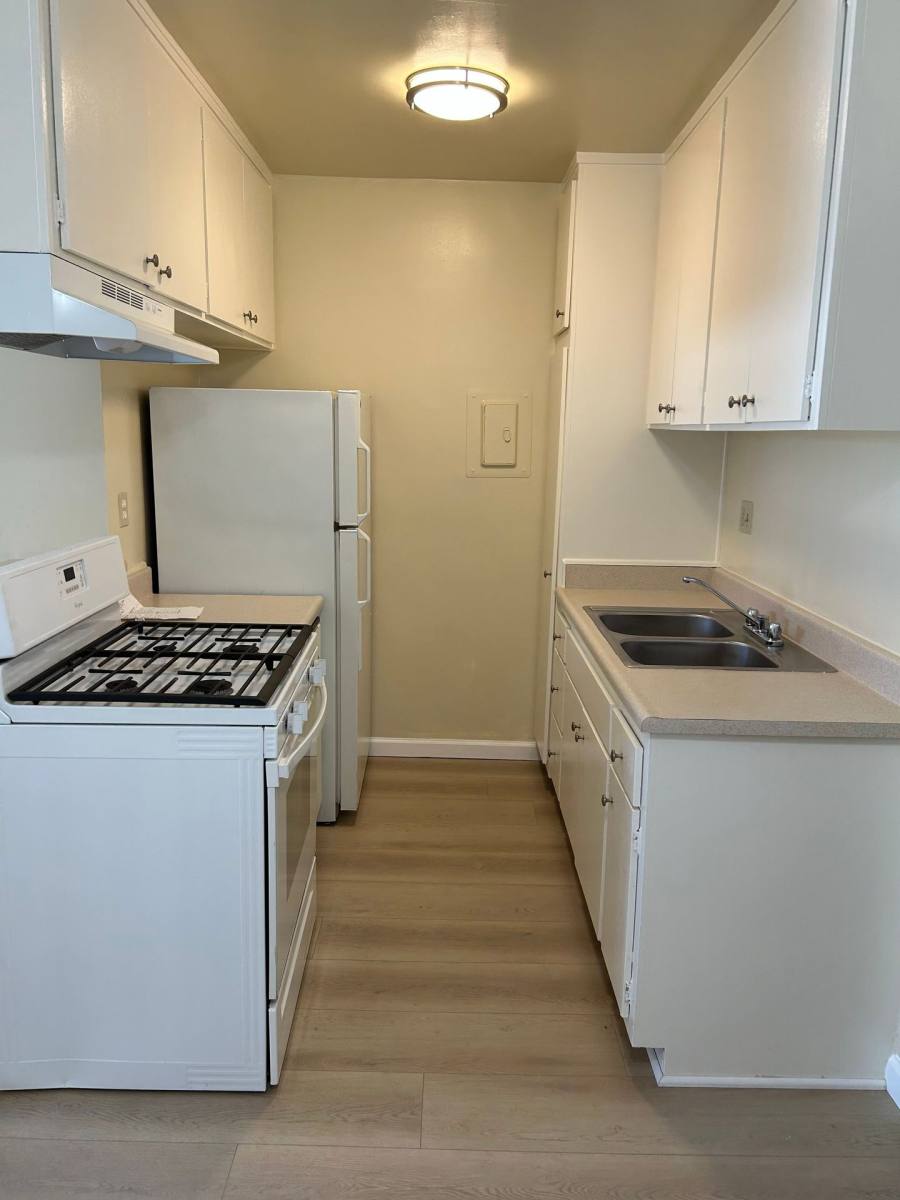 Apartment for rent at 18550 Prairie St, Northridge, CA 91324