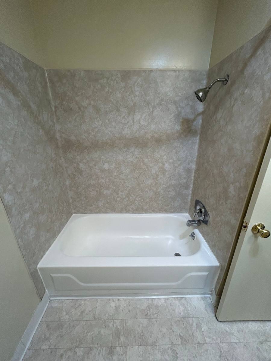 Apartment for rent at 18550 Prairie St, Northridge, CA 91324