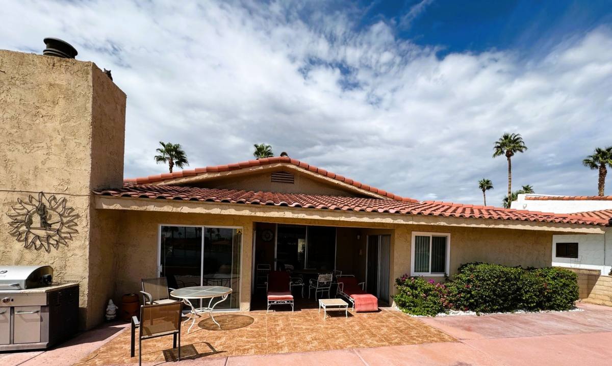 House for rent at 9350 Clubhouse Blvd, Desert Hot Springs, CA 92240