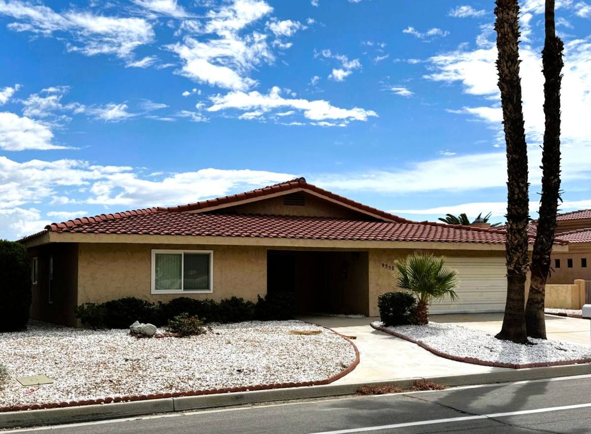 House for rent at 9350 Clubhouse Blvd, Desert Hot Springs, CA 92240