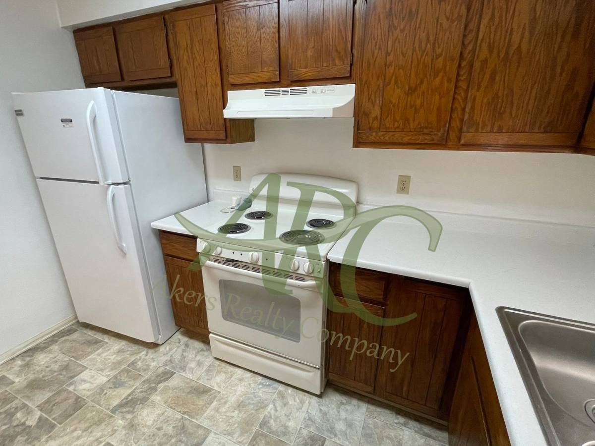 Apartment for rent at 1318-1324 Anita St, Pueblo, CO 81001