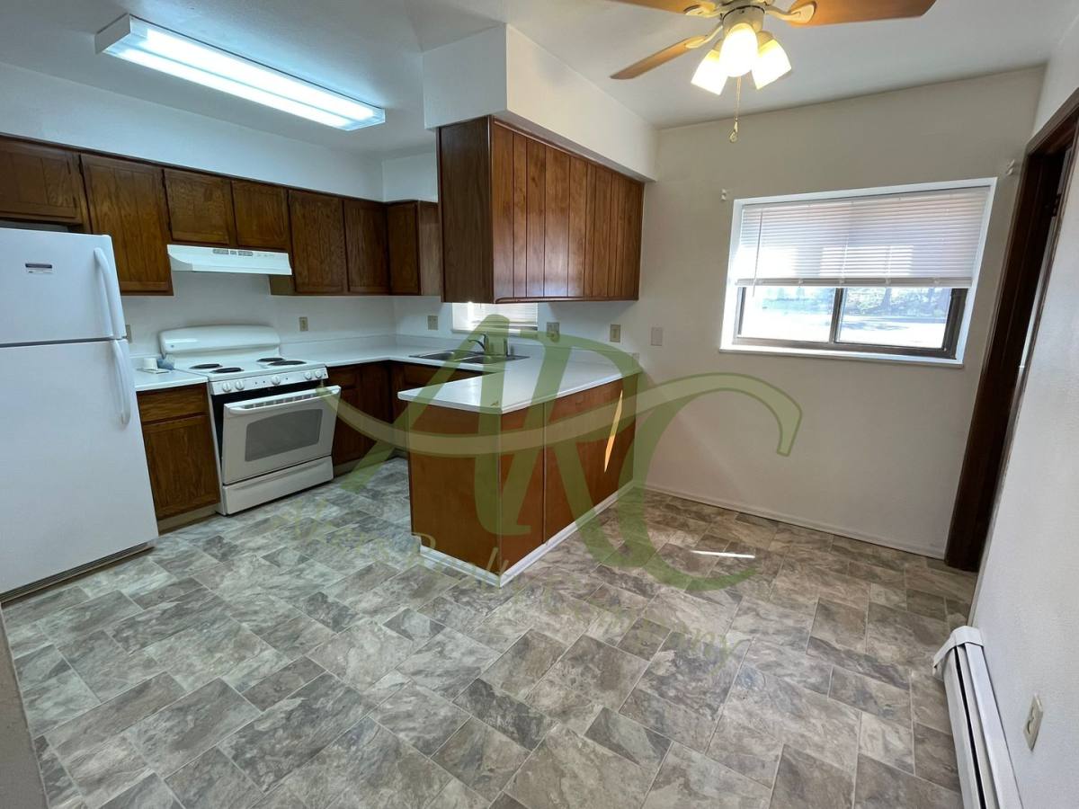 Apartment for rent at 1318-1324 Anita St, Pueblo, CO 81001