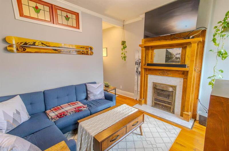 Apartment for rent at 127 E Exposition Ave, Denver, CO 80209