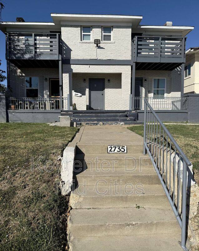 Apartment for rent at 2735 Purington Ave #201, Fort Worth, TX 76103