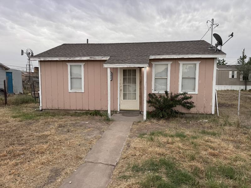 House for rent at 5916 Austin Ave, Odessa, TX 79762