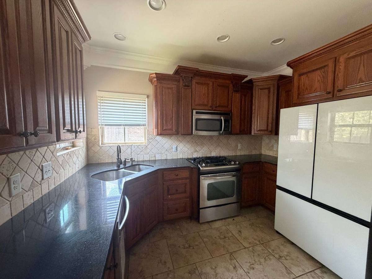House for rent at 617 Alder Lane, Bossier City, LA 71111