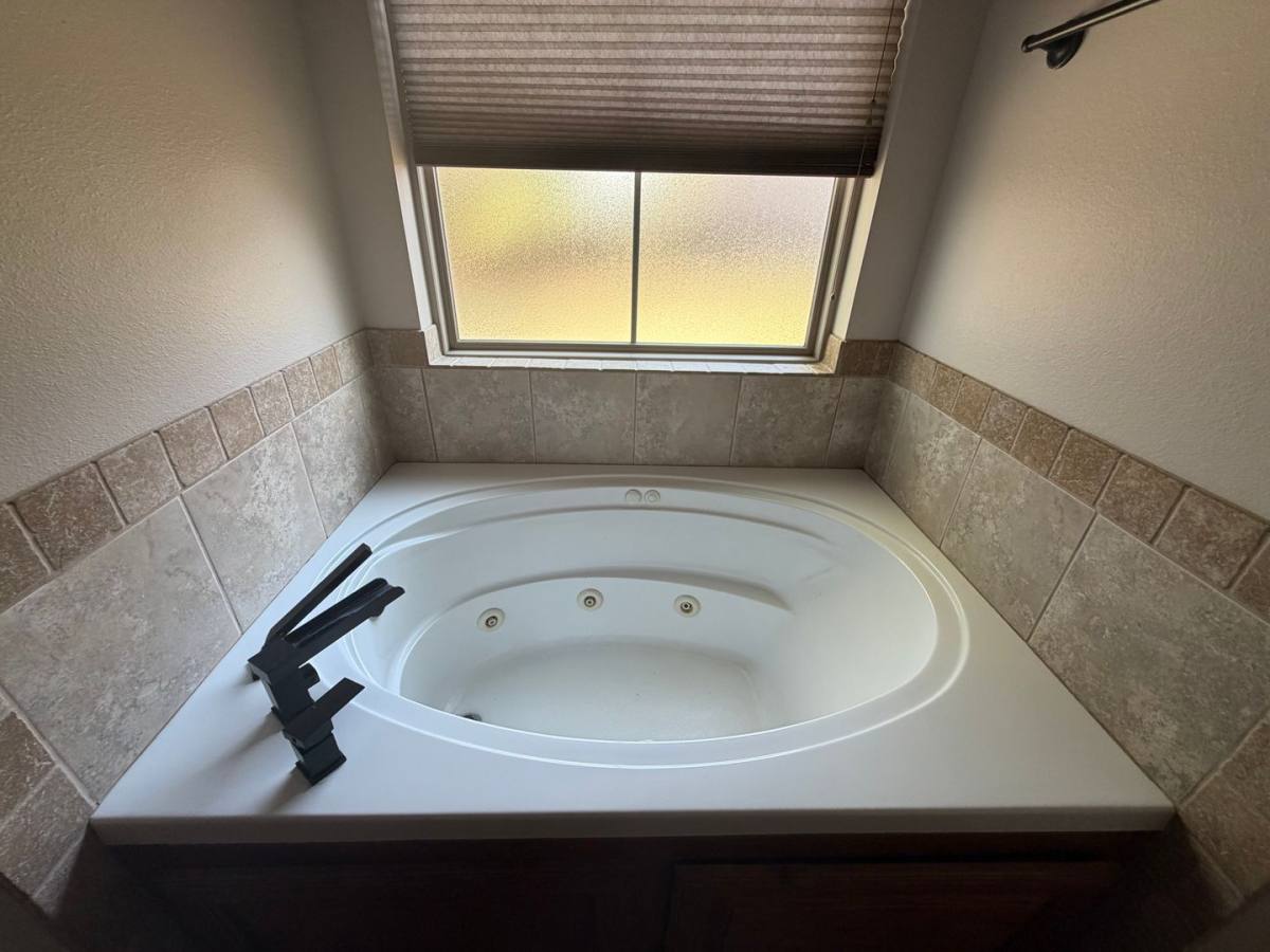 House for rent at 617 Alder Lane, Bossier City, LA 71111