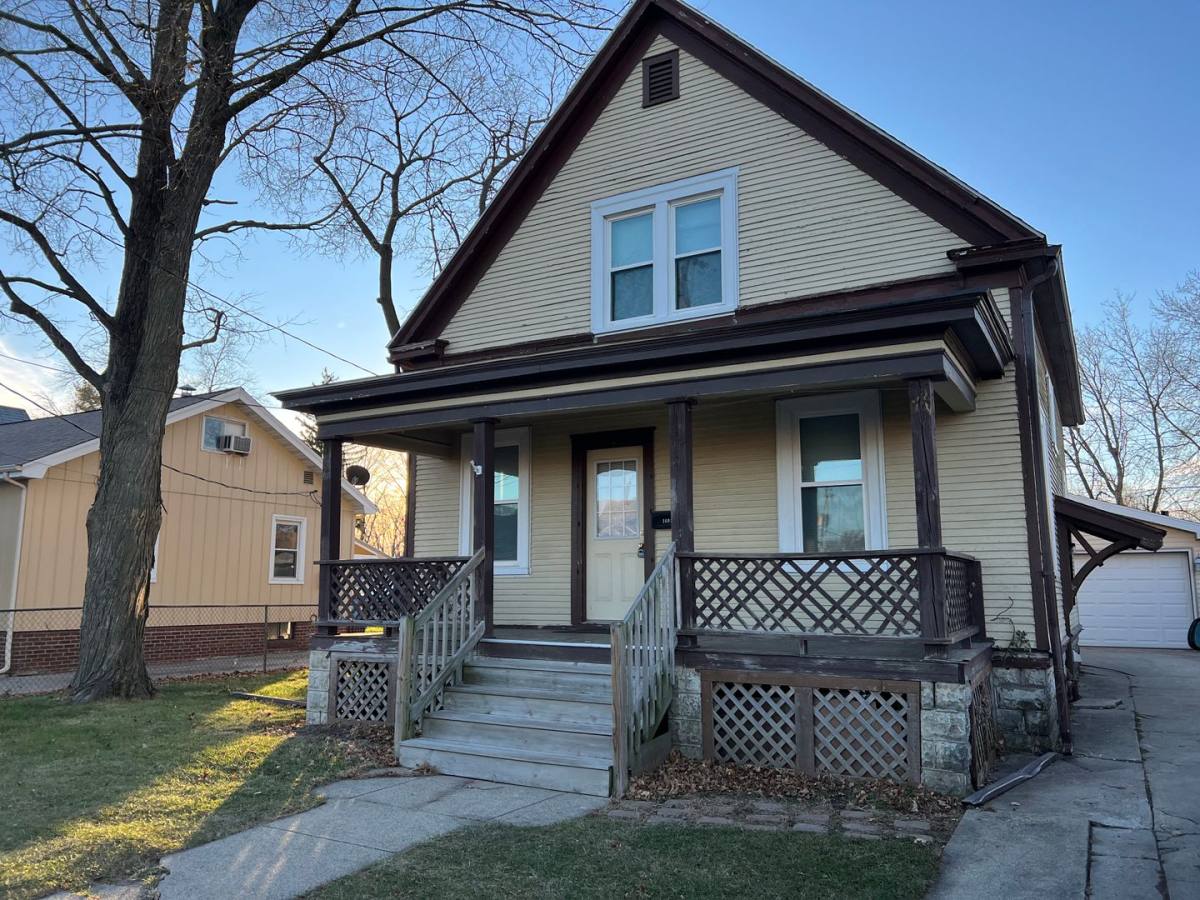 House for rent at 1603 S Center St, Bloomington, IL 61701