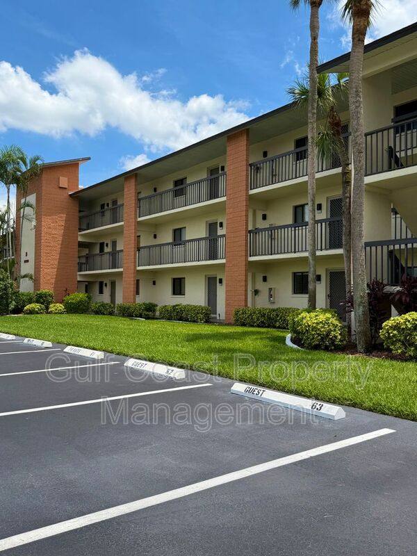 Condo for rent at 16150 Bay Pointe Blvd #107, North Fort Myers, FL 33917
