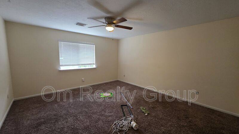House for rent at 15335 Garett Green Circle, Houston, TX 77095