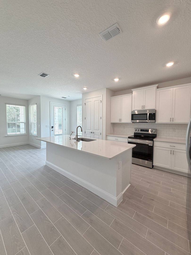 Townhouse for rent at 4031 Lingo Lane, Jacksonville, FL 32257
