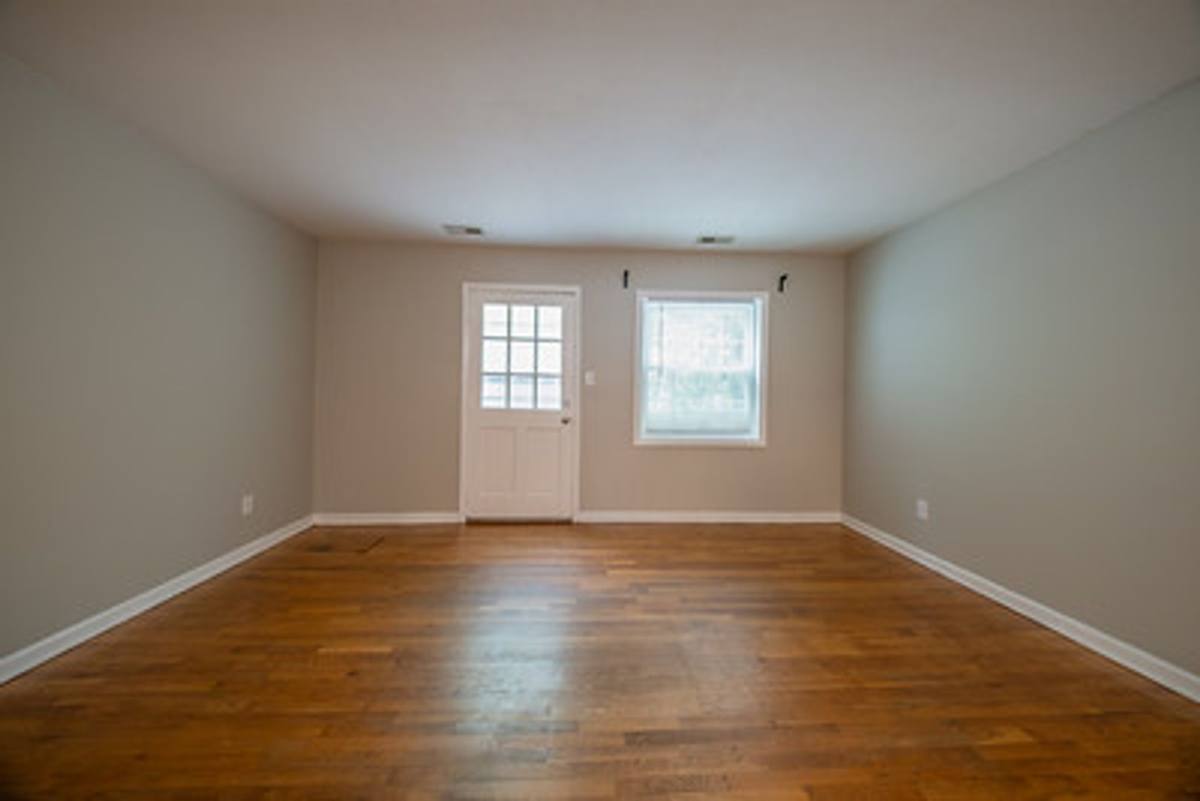 Townhouse for rent at 400 Davie Rd #68, Carrboro, NC 27510
