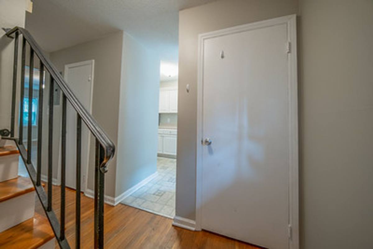Townhouse for rent at 400 Davie Rd #68, Carrboro, NC 27510