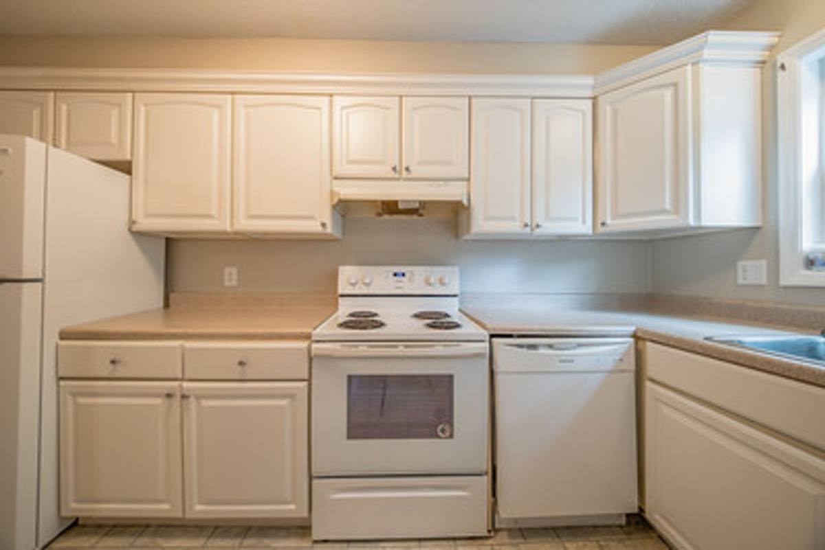 Townhouse for rent at 400 Davie Rd #68, Carrboro, NC 27510