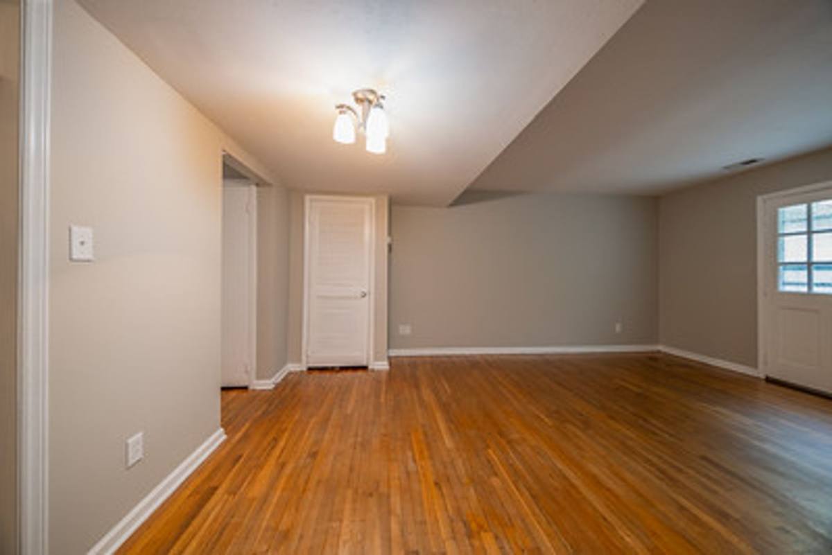 Townhouse for rent at 400 Davie Rd #68, Carrboro, NC 27510