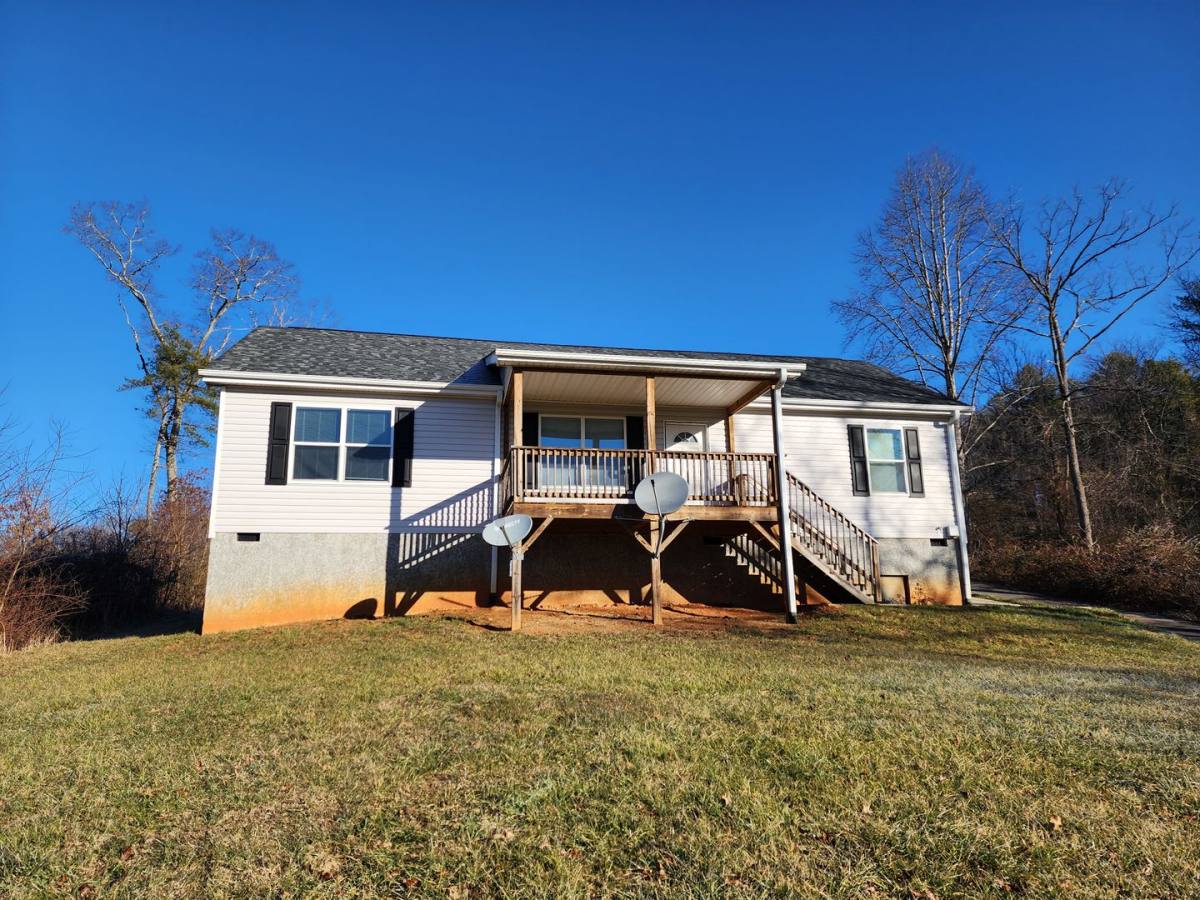 House for rent at 312 McLean Heights Court, Weaverville, NC 28787
